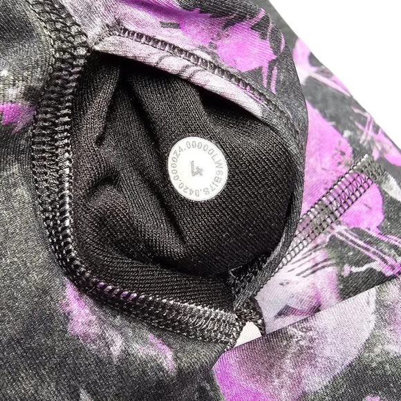 Lululemon Wunder  Under High-Rise Crop 23" Scallop Luxtreme Size 4 Floral Shift - Picture 9 of 9